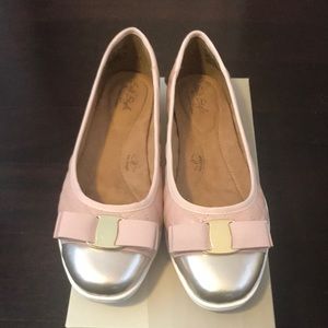 Hush puppy quilted flats in pale pink with metallic accents